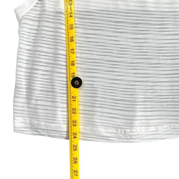 Lululemon White Clear and Present Muscle Tank Athletic Lightweight Womens Size 6 - Picture 4 of 5